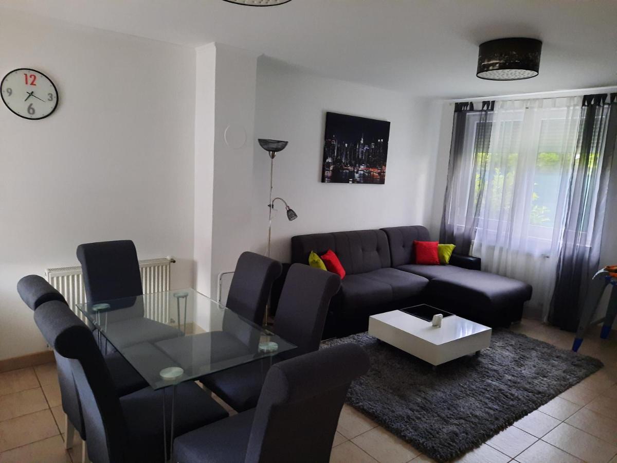 Balatinus Apartmanhaz Siófok Exterior foto