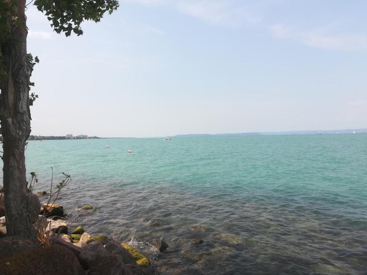 Balatinus Apartmanhaz Siófok Exterior foto