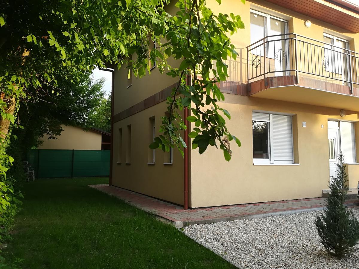 Balatinus Apartmanhaz Siófok Exterior foto