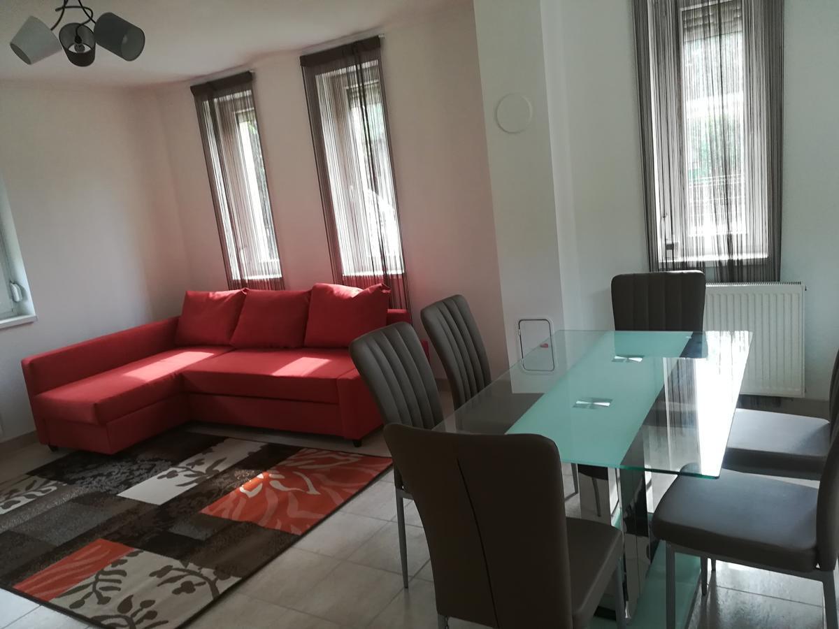 Balatinus Apartmanhaz Siófok Exterior foto