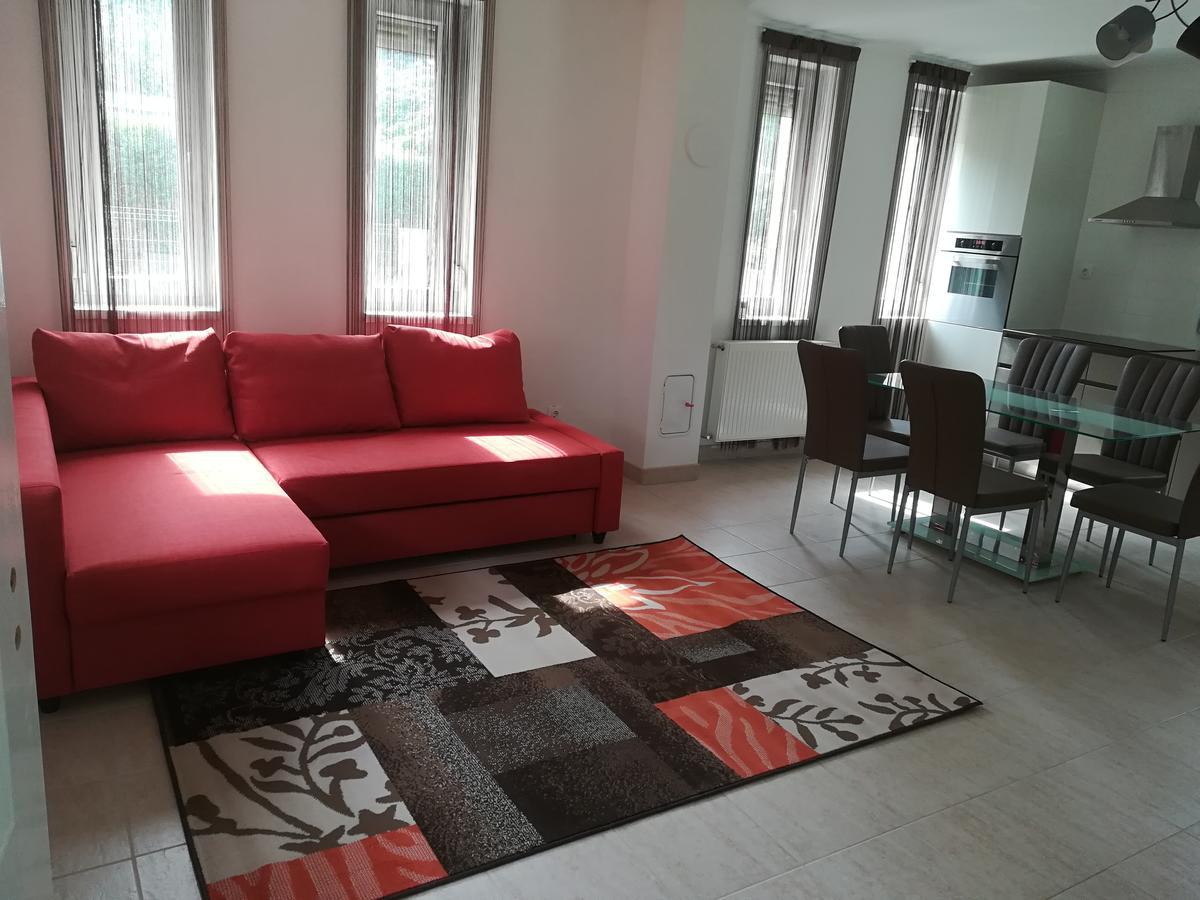 Balatinus Apartmanhaz Siófok Exterior foto