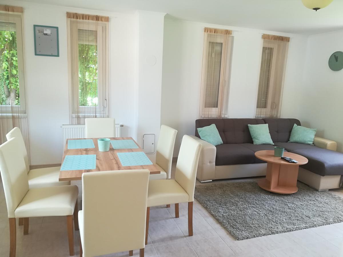 Balatinus Apartmanhaz Siófok Exterior foto